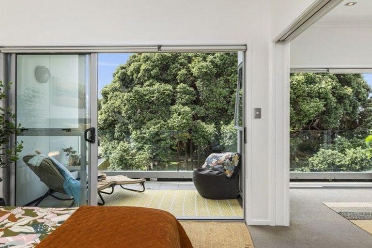 Photo of property in 277 Maunganui Road, Mount Maunganui, 3116