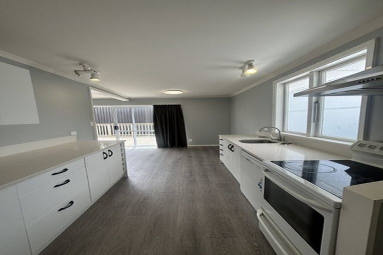 Photo of property in 11 Frederick Street, Paraparaumu Beach, Paraparaumu, 5032