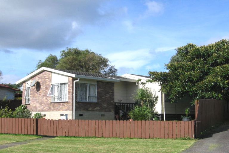 Photo of property in 66 Hindmarsh Street, Henderson, Auckland, 0612