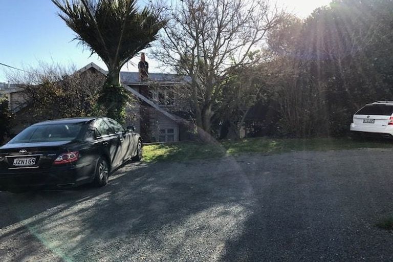 Photo of property in 7a Hawker Street, Mount Victoria, Wellington, 6011