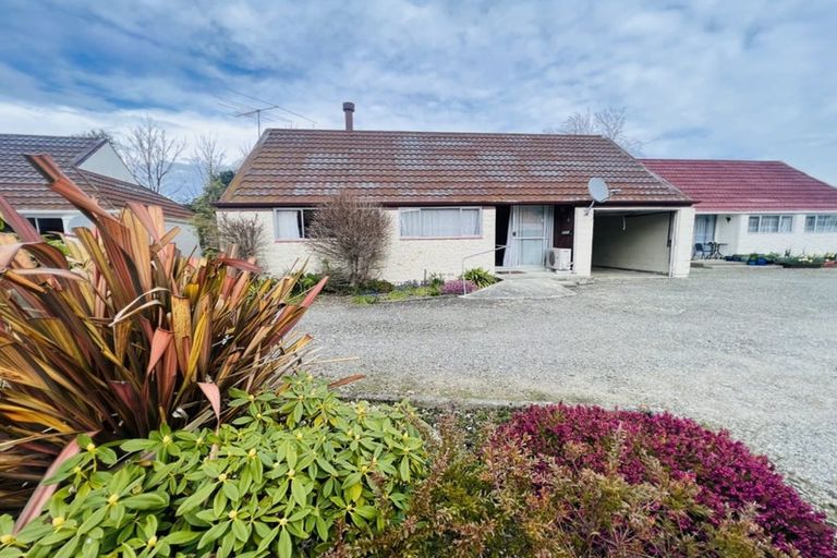 Photo of property in 56 Mackenzie Street, Winton, 9720