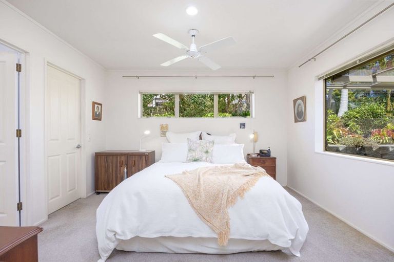 Photo of property in 4 Spinnaker Point, Manly, Whangaparaoa, 0930