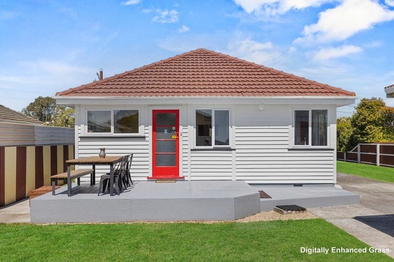 Photo of property in 41 Bass Street, Woolston, Christchurch, 8062