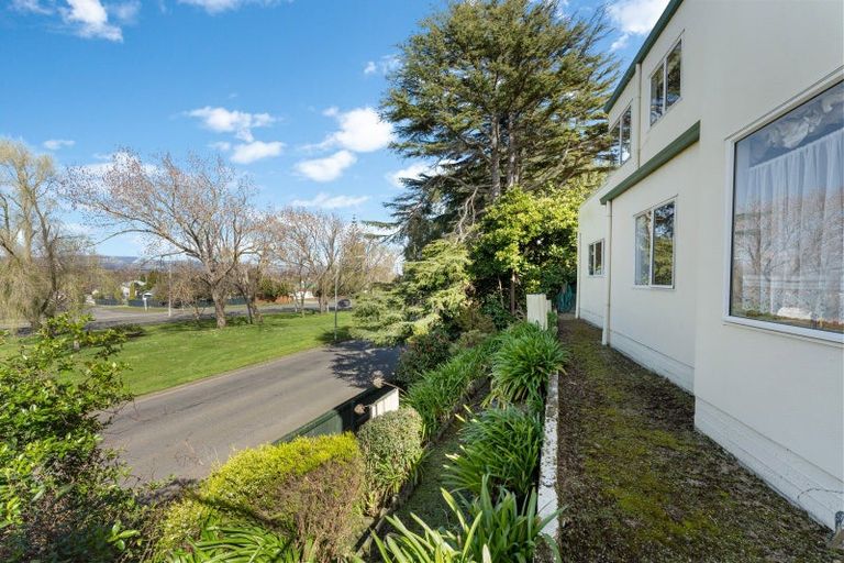 Photo of property in 4 Karina Terrace, Roslyn, Palmerston North, 4414