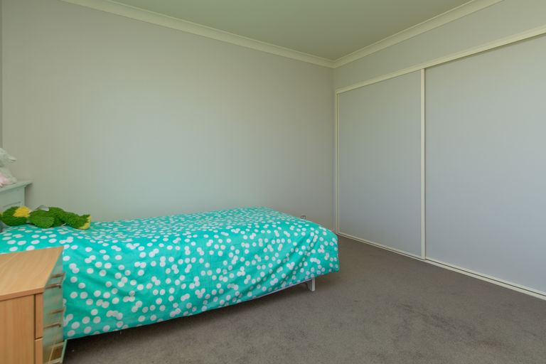 Photo of property in 53 Rolleston Drive, Rolleston, 7614