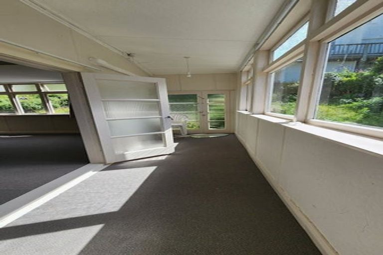 Photo of property in 23 Plunket Street, Kelburn, Wellington, 6012