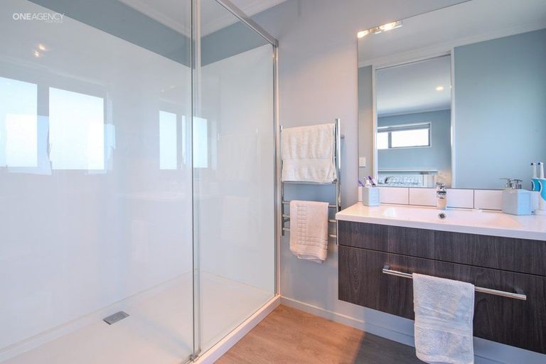 Photo of property in 9 Keeper Close, Woodend, 7610