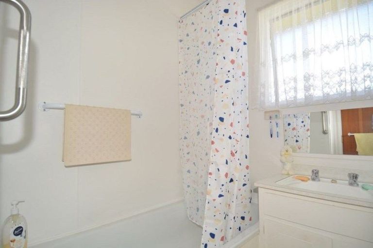 Photo of property in 123 Stobo Street, Grasmere, Invercargill, 9810