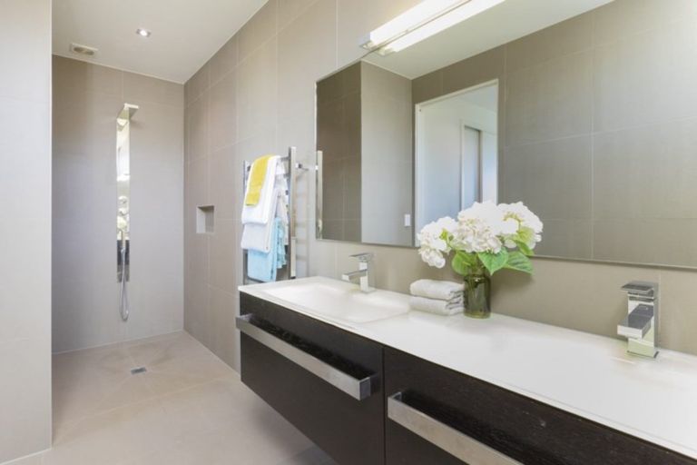 Photo of property in 48 Mangatawhiri Road, Omaha, 0986