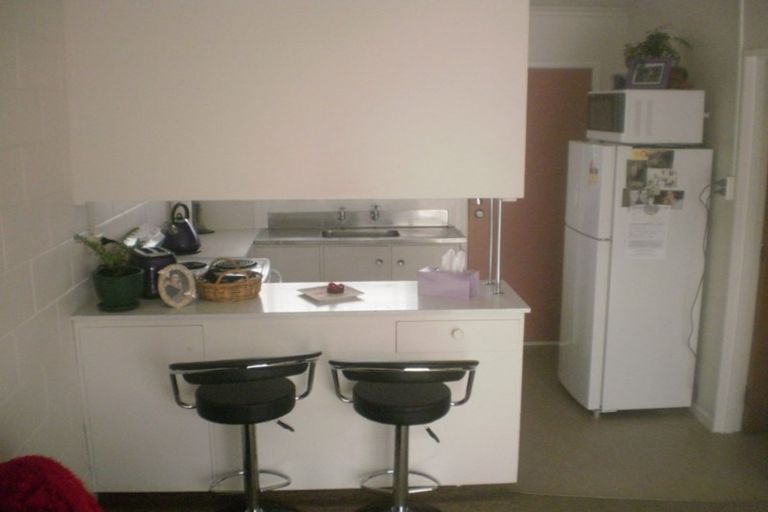 Photo of property in 20 Edgeware Road, Palmerston North, 4410