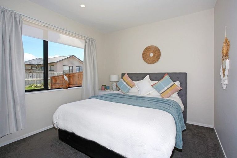 Photo of property in 9 Tuuhura Road, Pukekohe, 2120