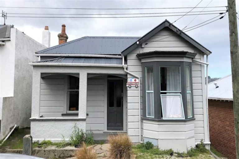 Photo of property in 3 Agnew Street, North Dunedin, Dunedin, 9016