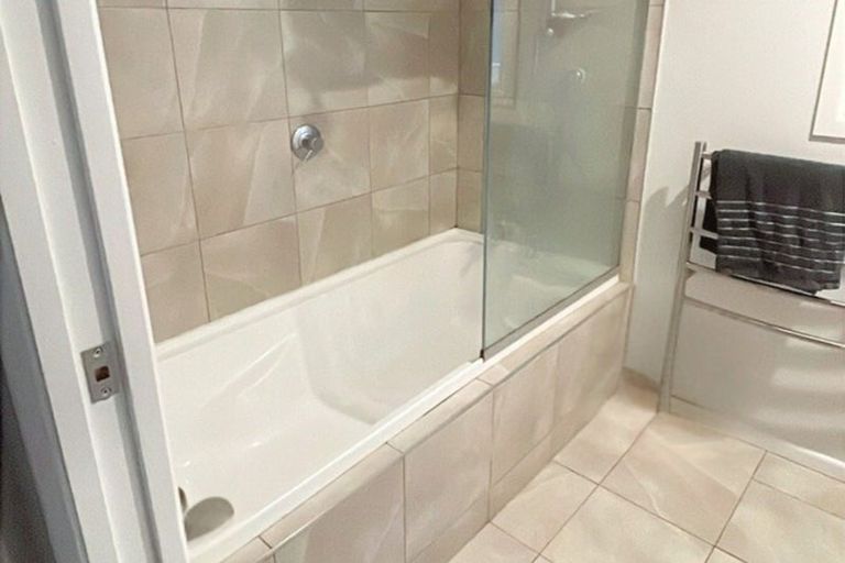 Photo of property in 72a Campbell Street, Leamington, Cambridge, 3432