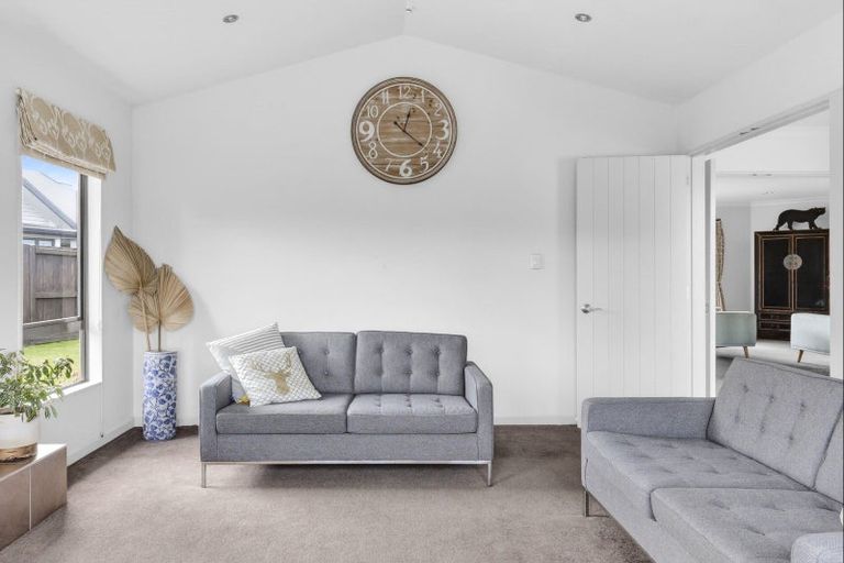 Photo of property in 65 Oaklands Drive, Cambridge, 3434