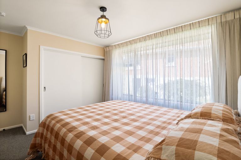 Photo of property in 126 Martin Road, Fairfield, Dunedin, 9018