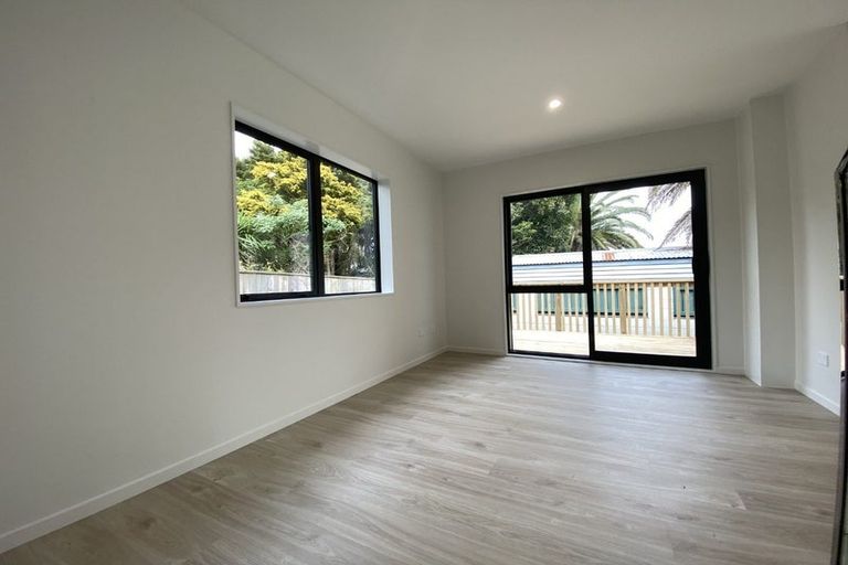 Photo of property in 16b Cardiff Road, Pakuranga, Auckland, 2010