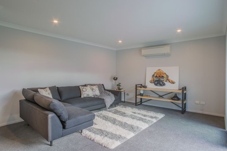 Photo of property in 25 Lazarette Loop, Gleniti, Timaru, 7910