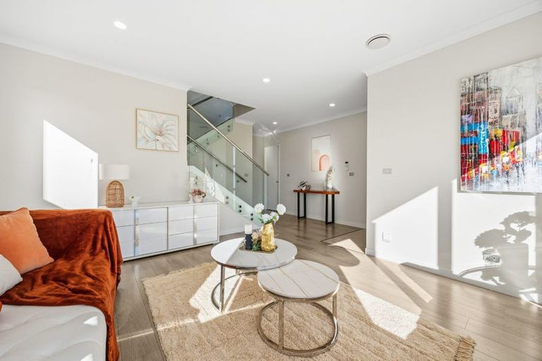 Photo of property in 7 Fricker Way, Flat Bush, Auckland, 2019