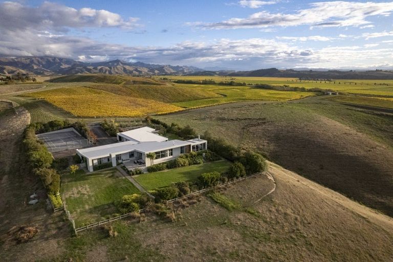 Photo of property in 127 Fairbourne Drive, Fairhall, Blenheim, 7272