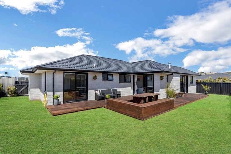 Photo of property in 28 Mclean Street, Pokeno, 2402