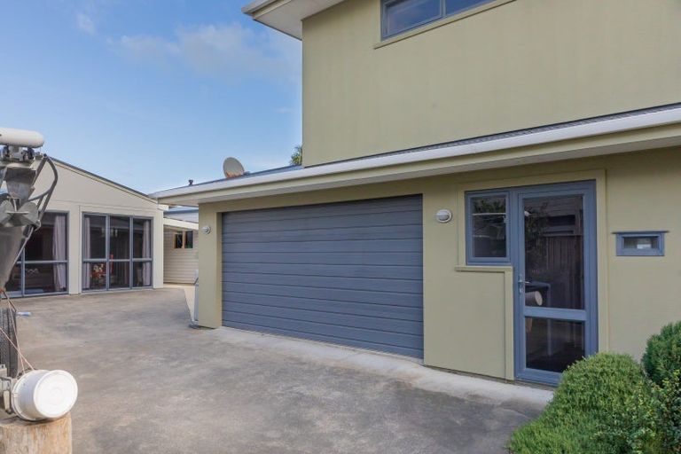Photo of property in 6 Mowhanau Drive, Kai Iwi, Whanganui, 4574