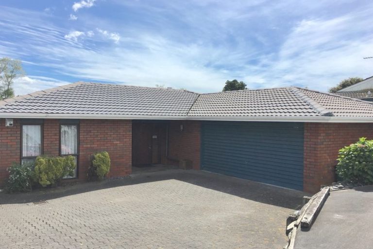 Photo of property in 103 Prince Regent Drive, Half Moon Bay, Auckland, 2012