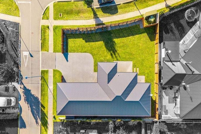 Photo of property in 8 Tiritiri Moana Drive, Pegasus, 7612