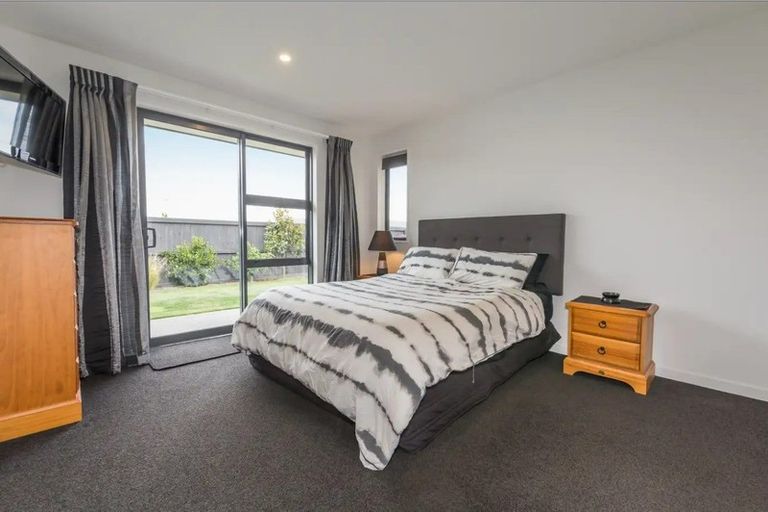 Photo of property in 76 Shadbolt Lane, Rolleston, 7614