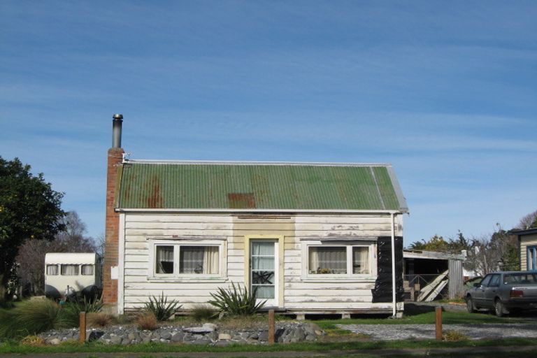 Photo of property in 346 Marine Parade, Wairoa, 4108