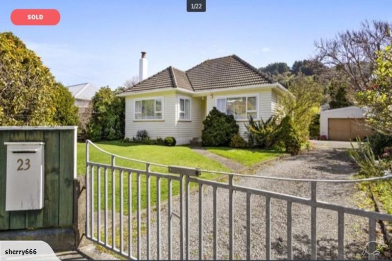 Photo of property in 23 Findlay Street, Tawa, Wellington, 5028