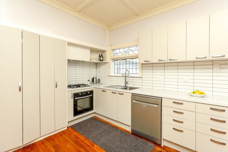 Photo of property in 24 Cumming Street, Okato, 4335