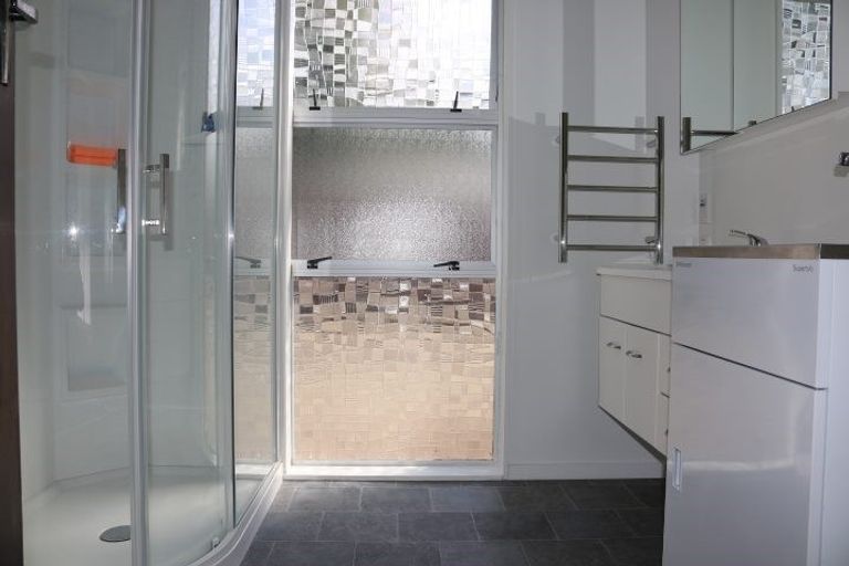 Photo of property in 7a Aroha Street, Takaro, Palmerston North, 4410