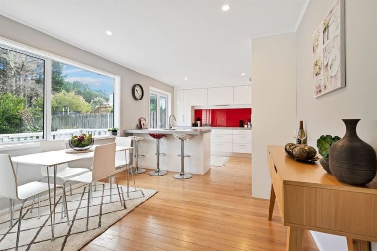 Photo of property in 15 Cunliffe Street, Johnsonville, Wellington, 6037