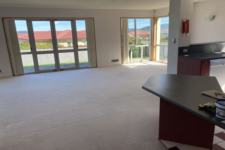 Photo of property in 12a Imran Terrace, Khandallah, Wellington, 6035