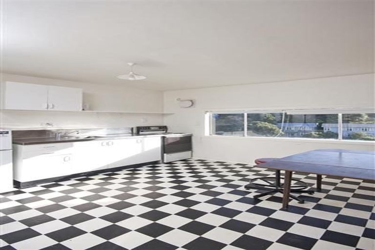 Photo of property in 36 Maarama Crescent, Aro Valley, Wellington, 6021