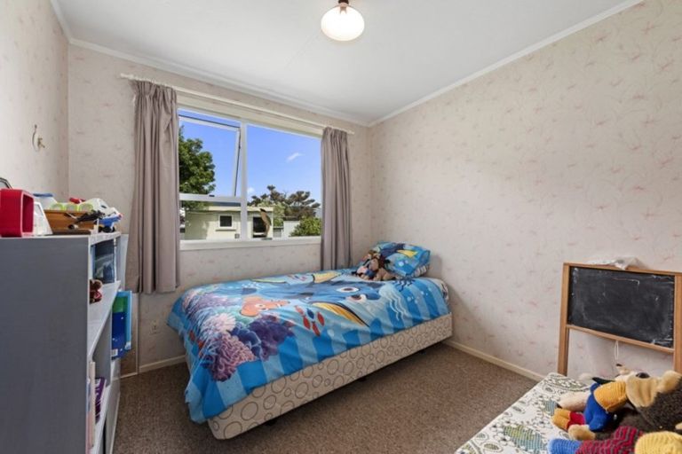 Photo of property in 14 California Drive, Totara Park, Upper Hutt, 5018