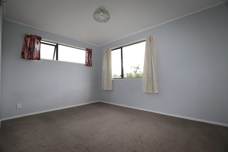 Photo of property in 34 Jandell Crescent, Bucklands Beach, Auckland, 2014
