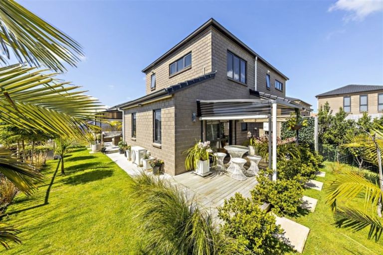 Photo of property in 6 Deepak Lane, Papatoetoe, Auckland, 2025