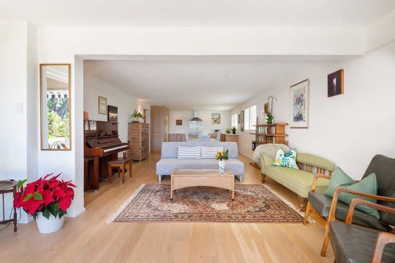 Photo of property in 1/21 Clifton Road, Hauraki, Auckland, 0622