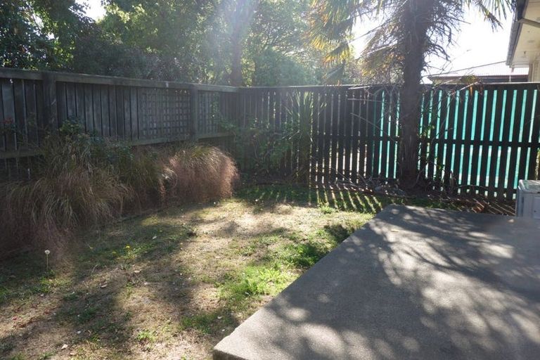 Photo of property in 1/124 Champion Street, Edgeware, Christchurch, 8013