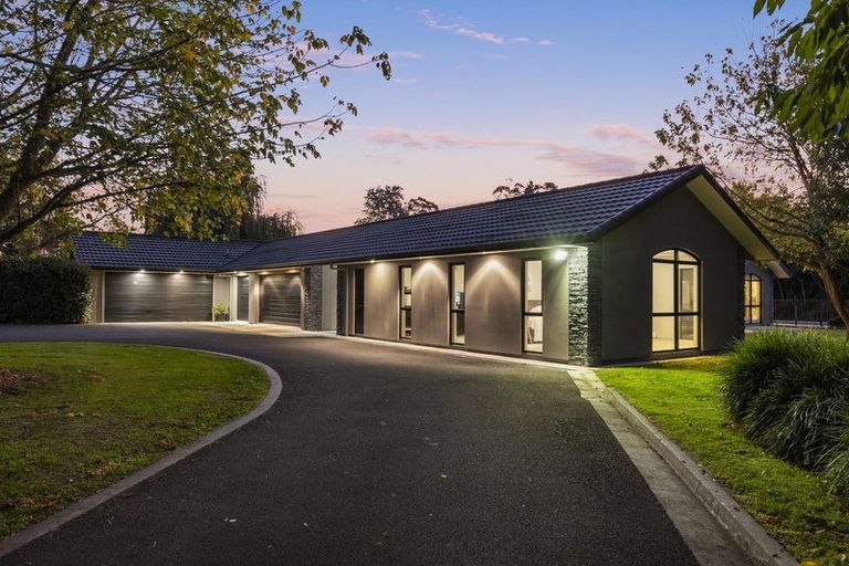 Photo of property in 32 Swallow Lane, Tamahere, Hamilton, 3283