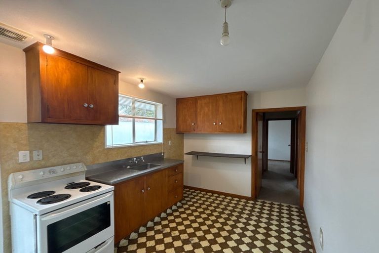 Photo of property in 2/45 Hay Street, Bromley, Christchurch, 8062