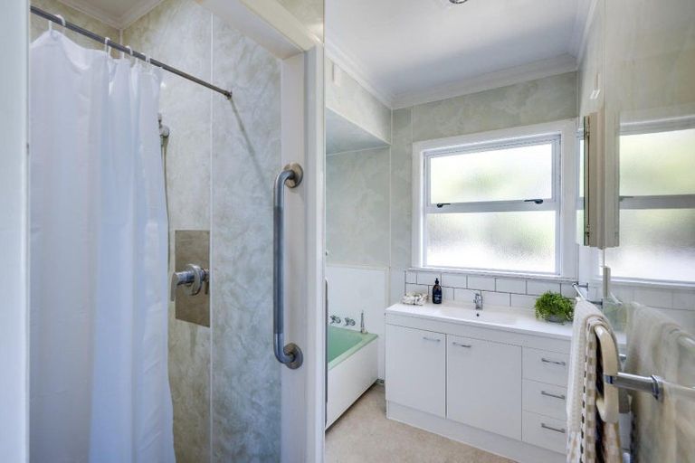 Photo of property in 5 Hereworth Grove, Havelock North, 4130