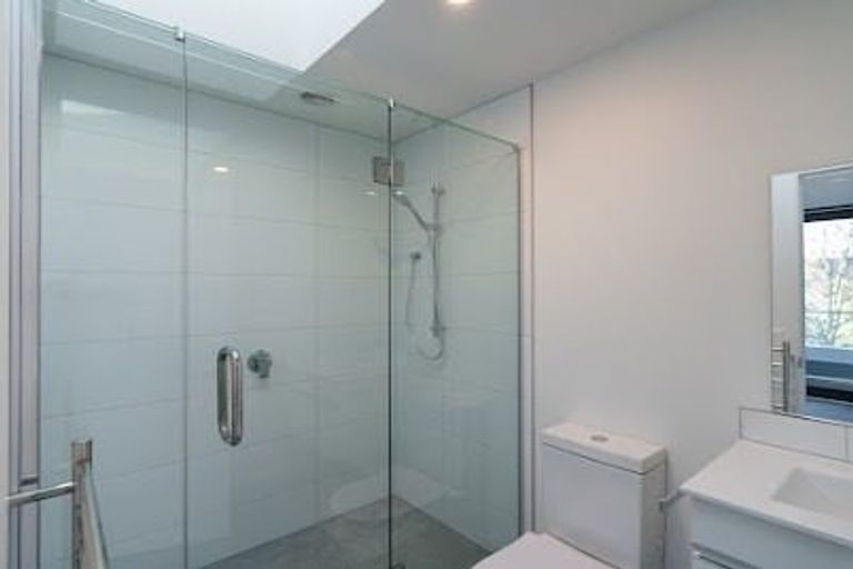 Photo of property in 1/45 Edgeware Road, St Albans, Christchurch, 8014