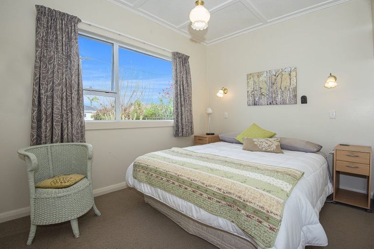 Photo of property in 13 Shortland Street, Regent, Whangarei, 0112