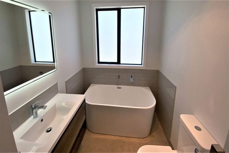 Photo of property in 43a Lake Crescent, Hamilton Lake, Hamilton, 3204