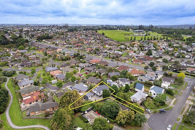 Photo of property in 9 Montego Place, Weymouth, Auckland, 2103