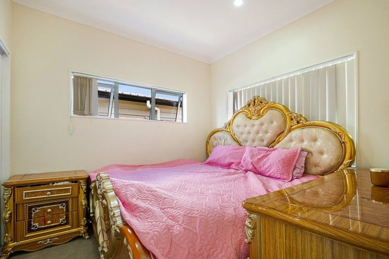 Photo of property in 49a Senator Drive, Manurewa, Auckland, 2105