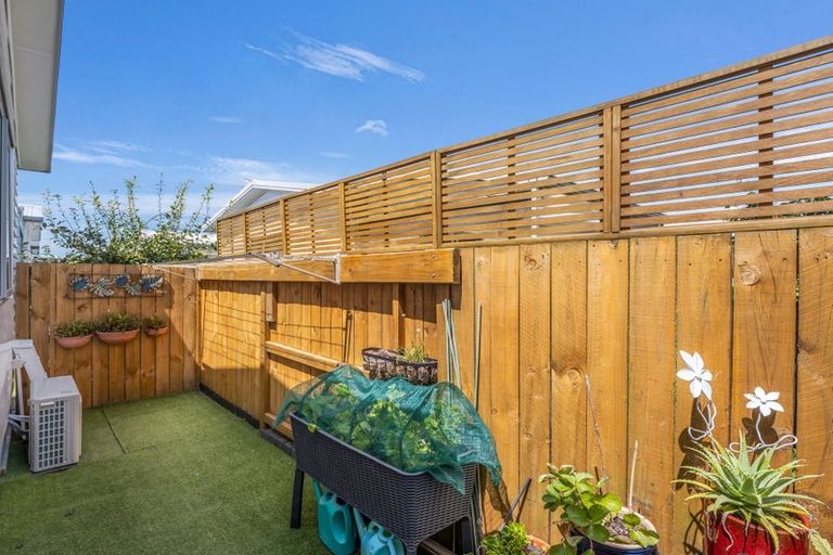 Photo of property in 11 Kamahi Crescent, Papamoa Beach, Papamoa, 3118