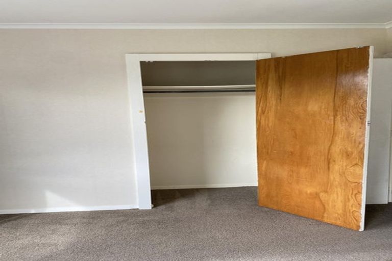 Photo of property in 119 Warren Crescent, Hillmorton, Christchurch, 8025